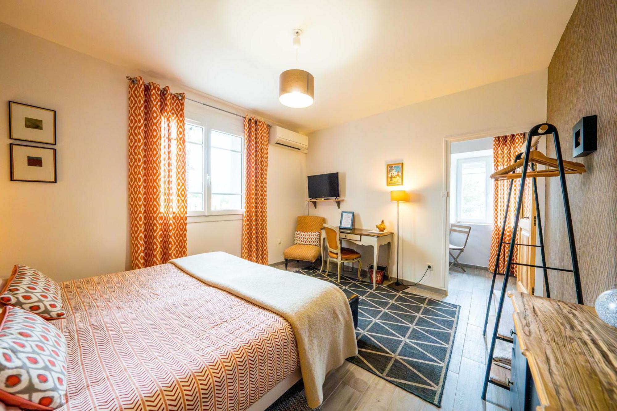 La Maison Jaffran, Suite En Ville Privas Buitenkant foto